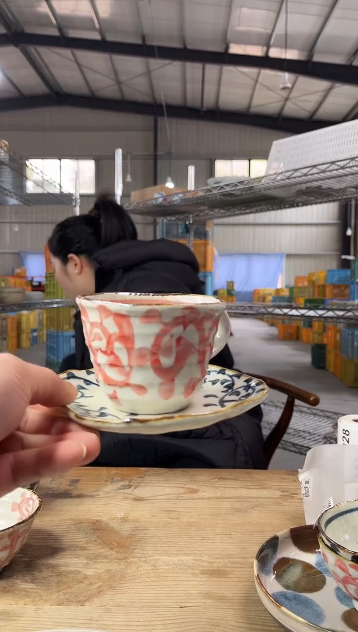 【闪购商品】瓷片           005号红色一套