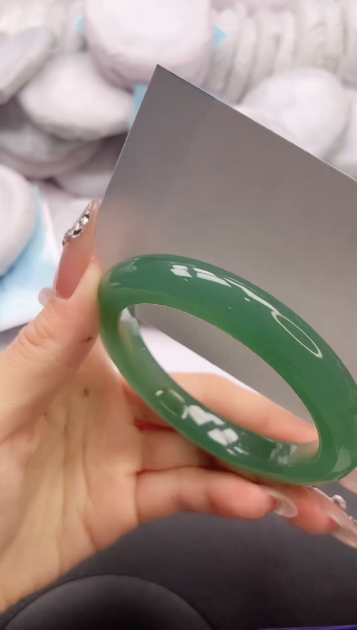 【闪购商品】石英质玉手镯未镶嵌3K228-57