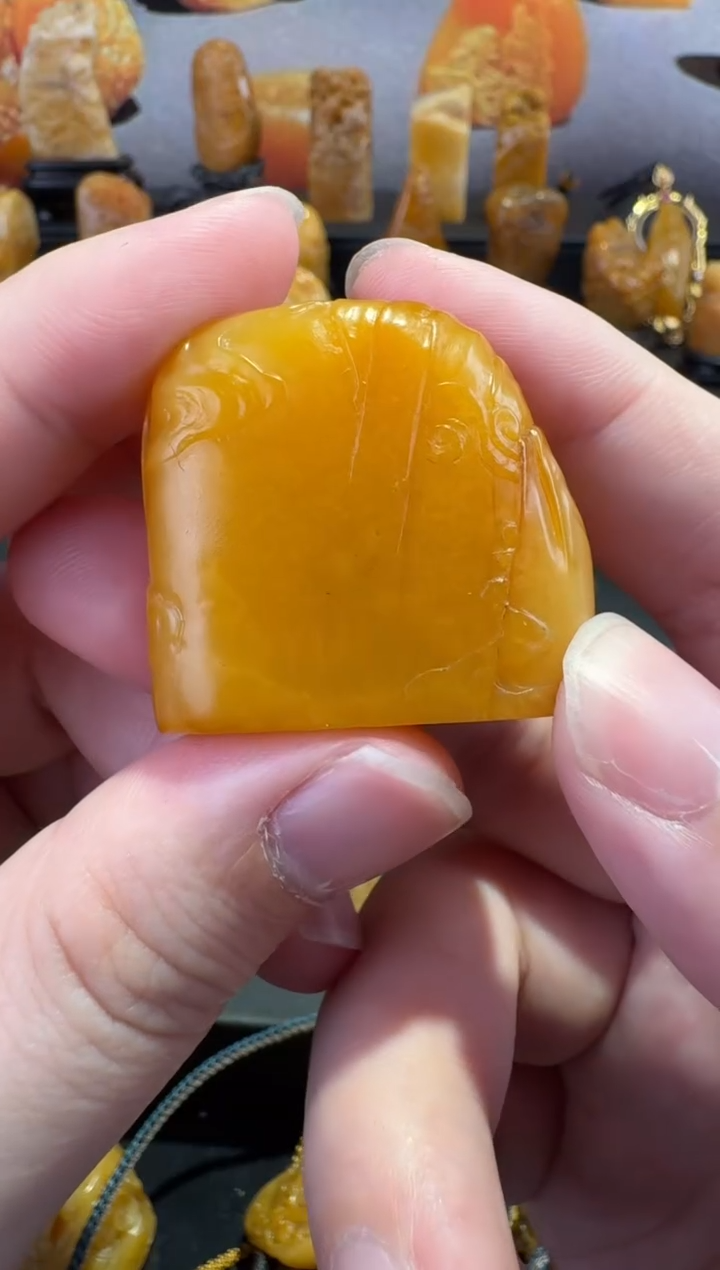 【闪购商品】田黄石半知田黄直播间