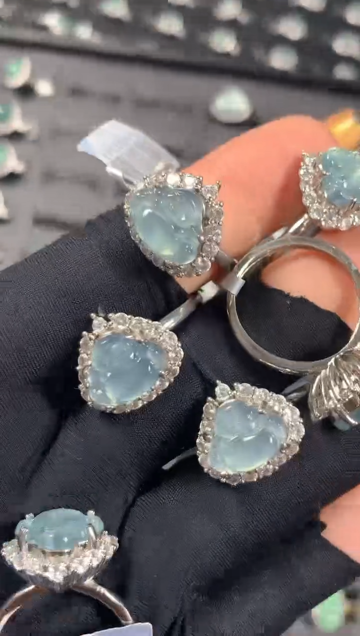 【闪购商品】定制翡翠未镶嵌67定制翡翠-多样性发货（发其一）