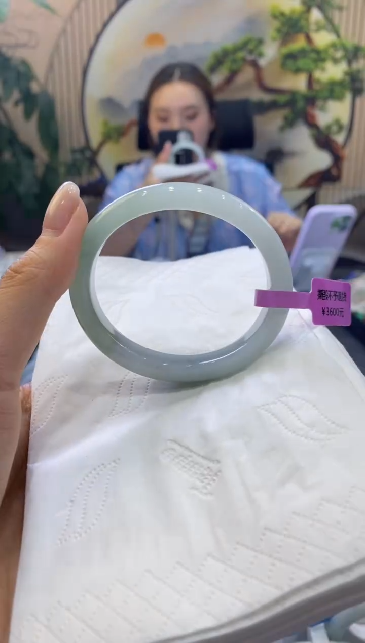 翡翠手镯未镶嵌00008576