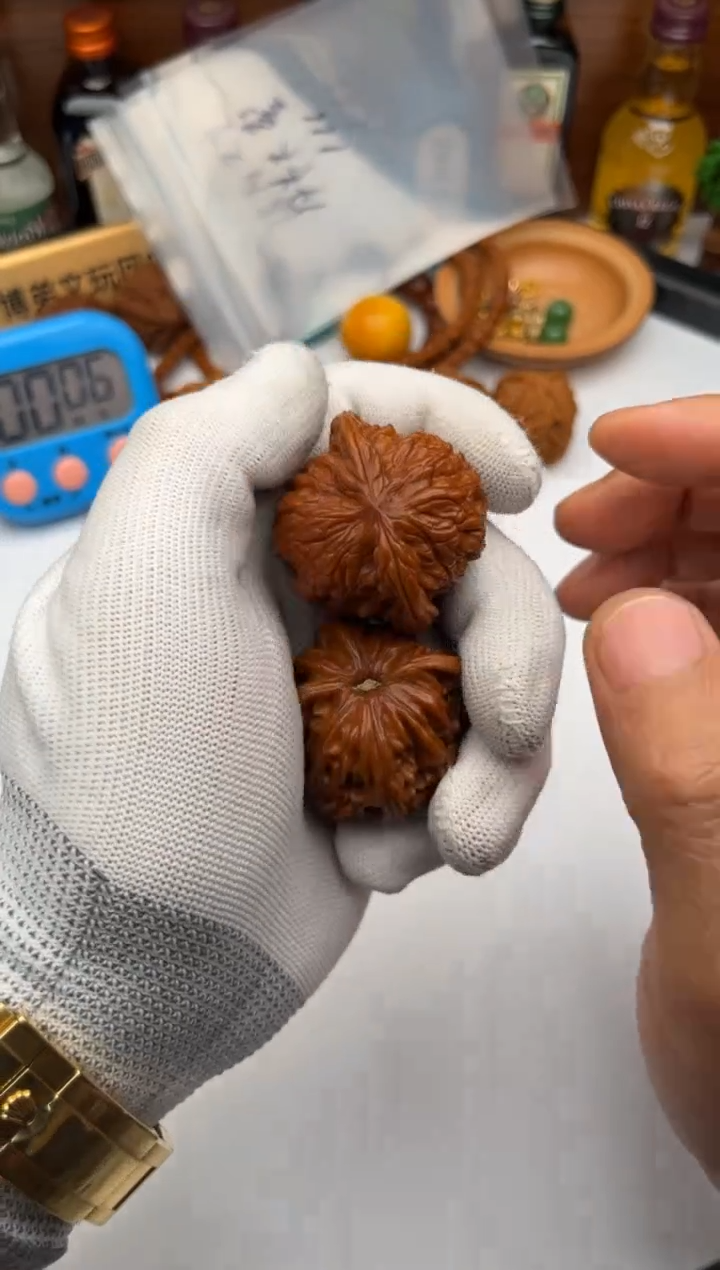 【闪购商品】文玩核桃吊坠核桃一对
