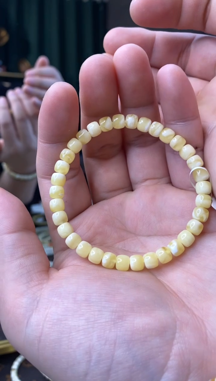 【闪购商品】蜜蜡手串未镶嵌6.2mm老型