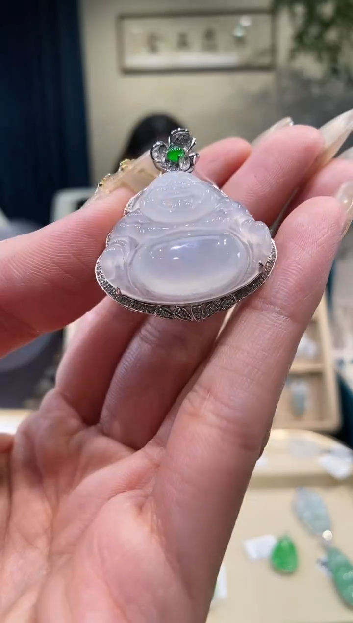 【闪购商品】翡翠吊坠(不含链)18K金镶嵌佛公