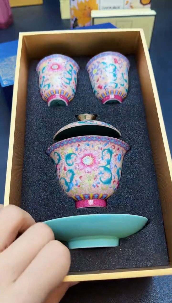 【闪购商品】瓷片全新正品一件不留@@WL44