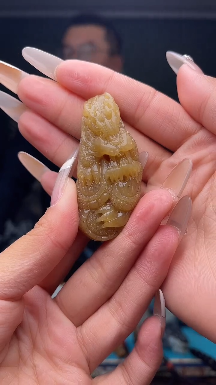 未镶嵌和田玉挂件1