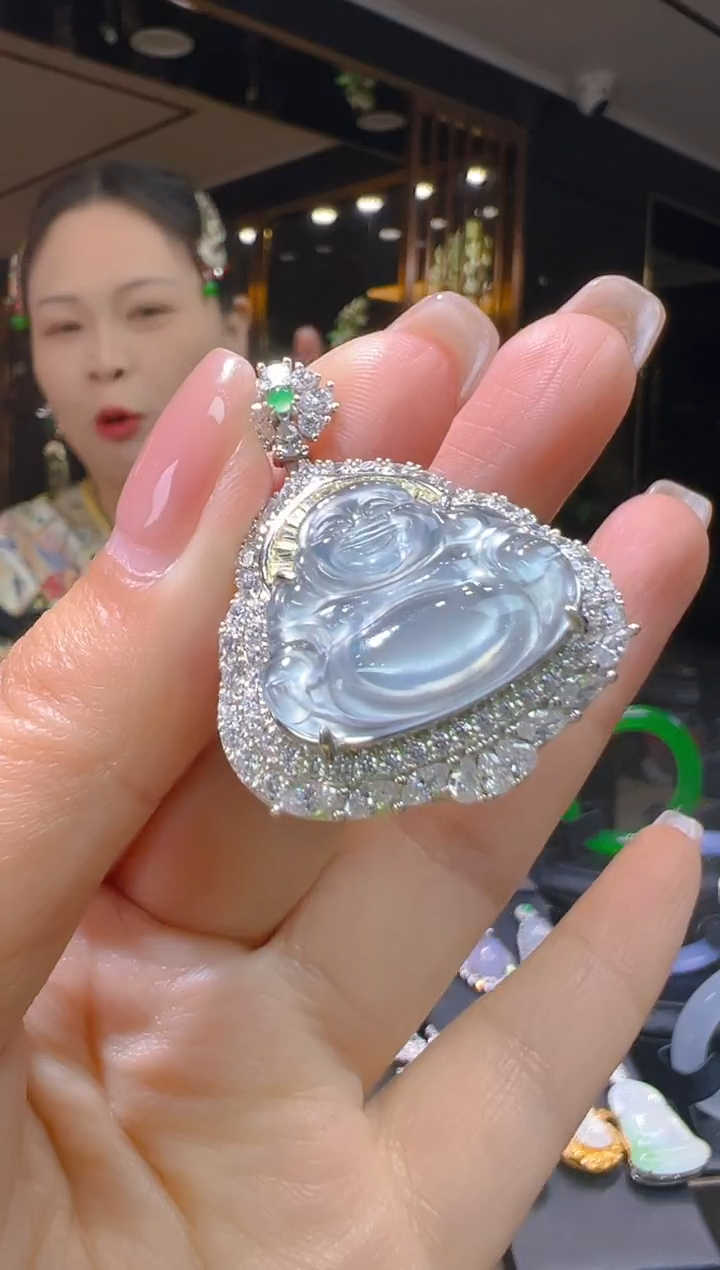 【闪购商品】翡翠吊坠(赠链)银S925镶嵌115(多样性发货)