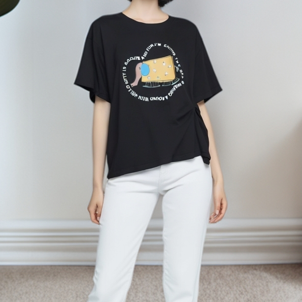 A2943黑英文大象印花不规则T恤