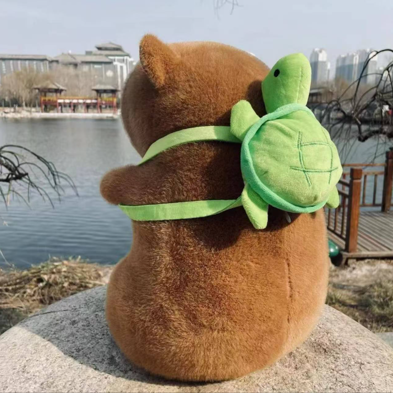 乌龟卡皮巴拉公仔毛绒玩偶抱枕娃娃40厘米一个 （手工误差2-3厘米）