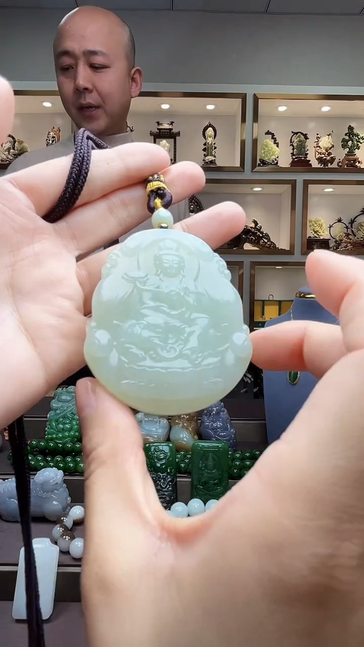 【闪购商品】和田玉颈饰未镶嵌苏