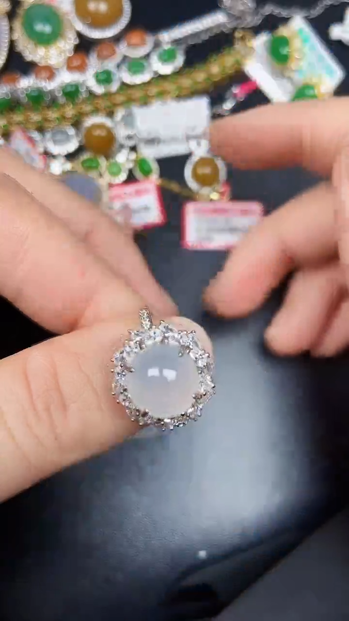 银S925镶嵌戒指翡翠1600