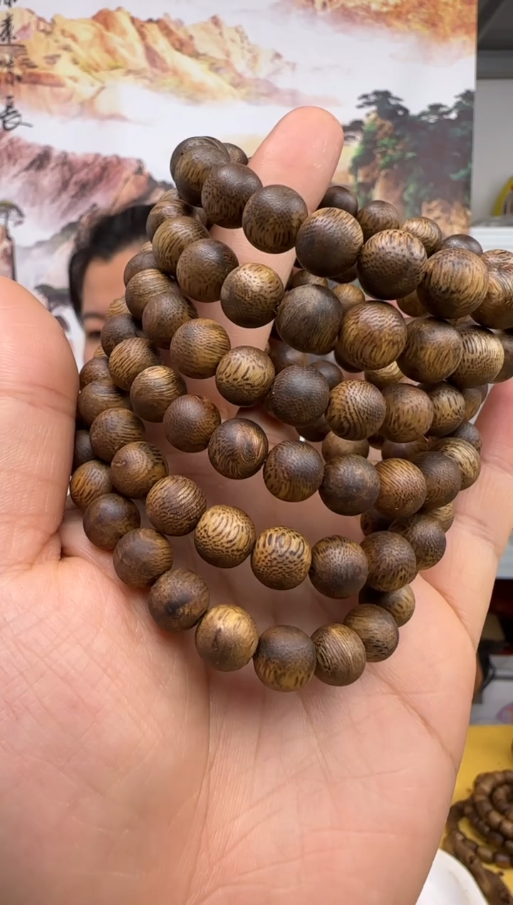 沉香沉香碎屑Y9/10奇楠白奇虫漏单圆卡9/10宠粉多样性发一