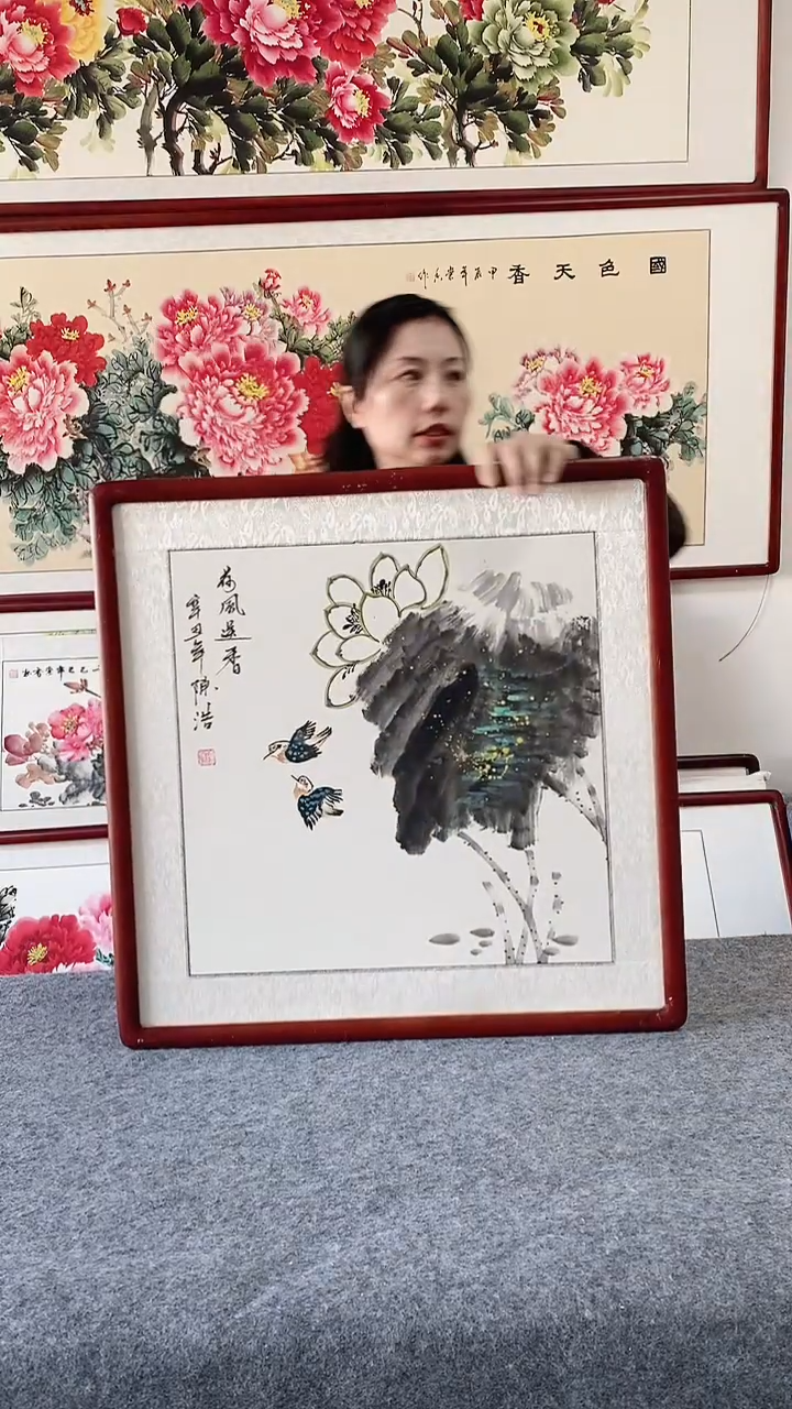 国画国画纯手绘65*65CM带框装饰字画
