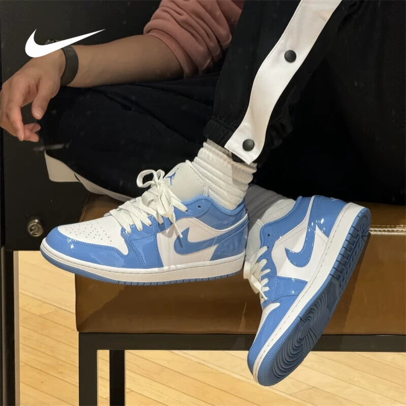 NIKE/耐克Jordan北卡蓝篮球鞋男鞋AJ1复古板鞋防水皮面低帮运动鞋