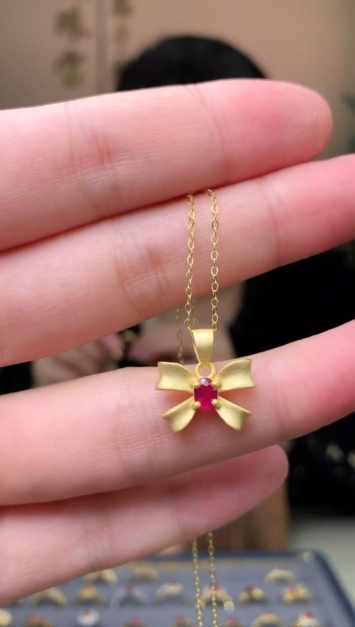 【闪购商品】红宝石颈饰银S925镶嵌吊坠