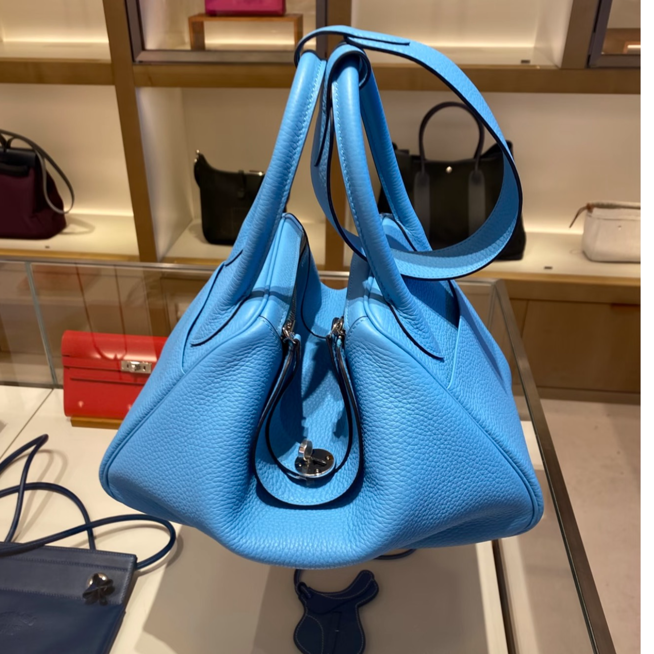 99新 Hermes/爱马仕 爱马仕lindy30蓝色银扣R单肩包9464072