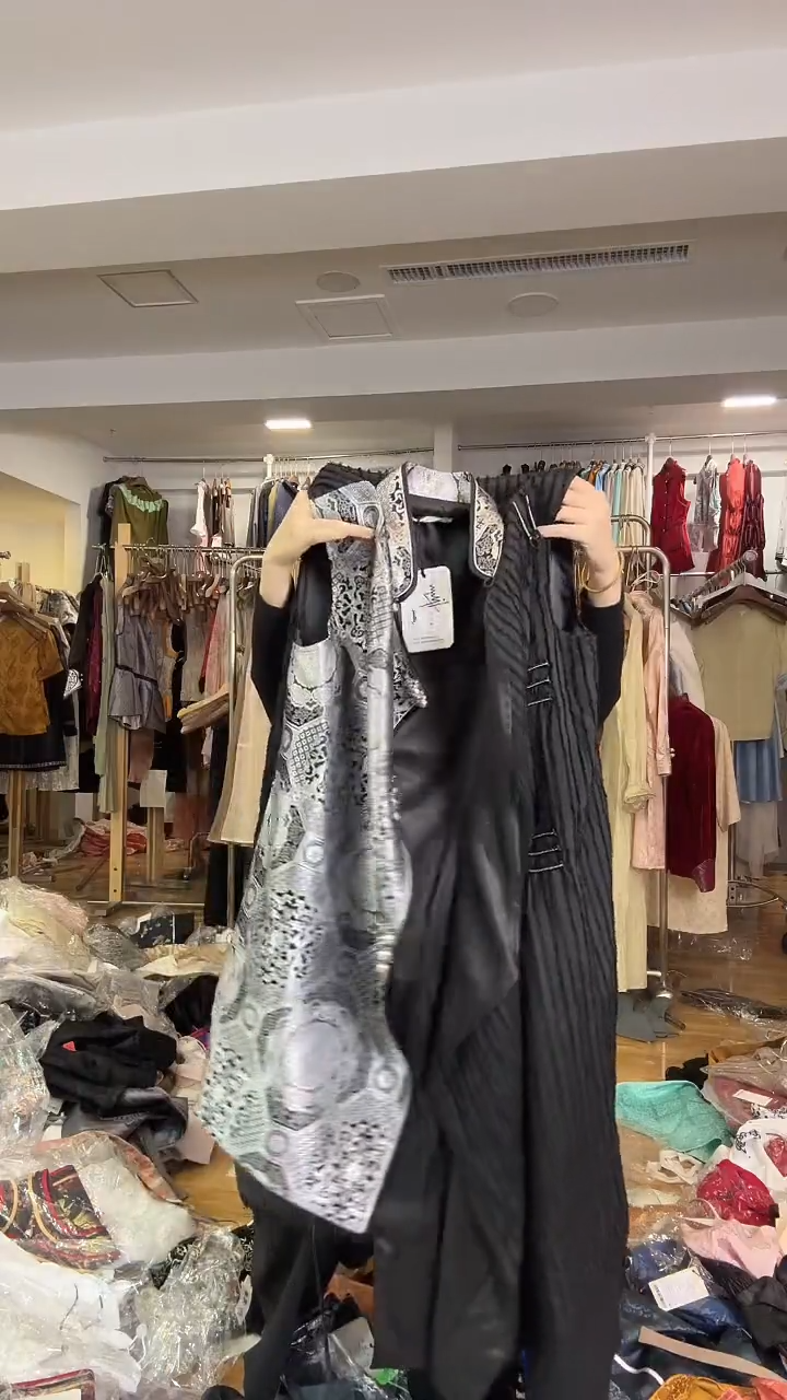 XL   马甲群   120-130