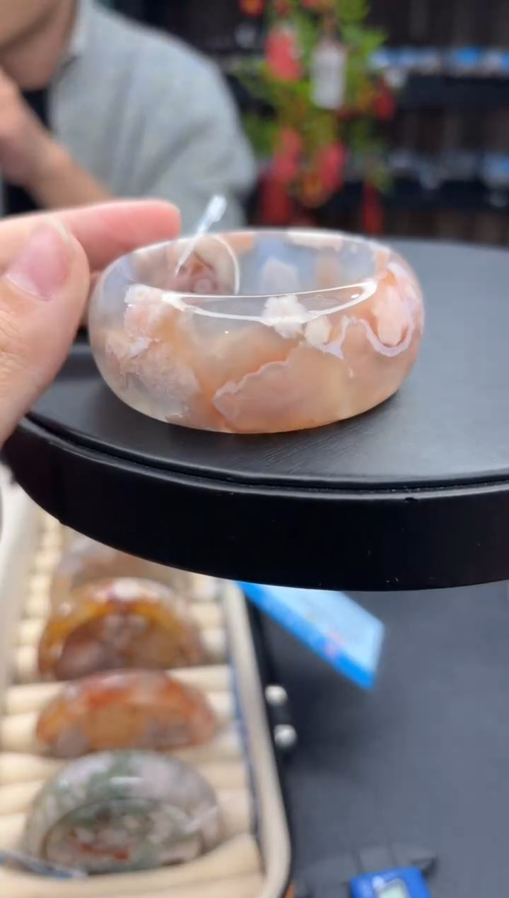 【闪购商品】石英质玉手镯未镶嵌538（52圈）