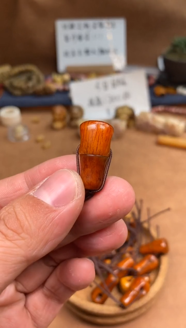 【闪购商品】牛骨其他P892-老料榫卯三通-有棕裂