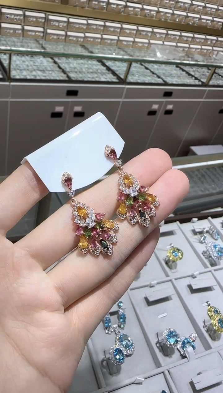 【闪购商品】碧玺耳饰银S925镶嵌设计款