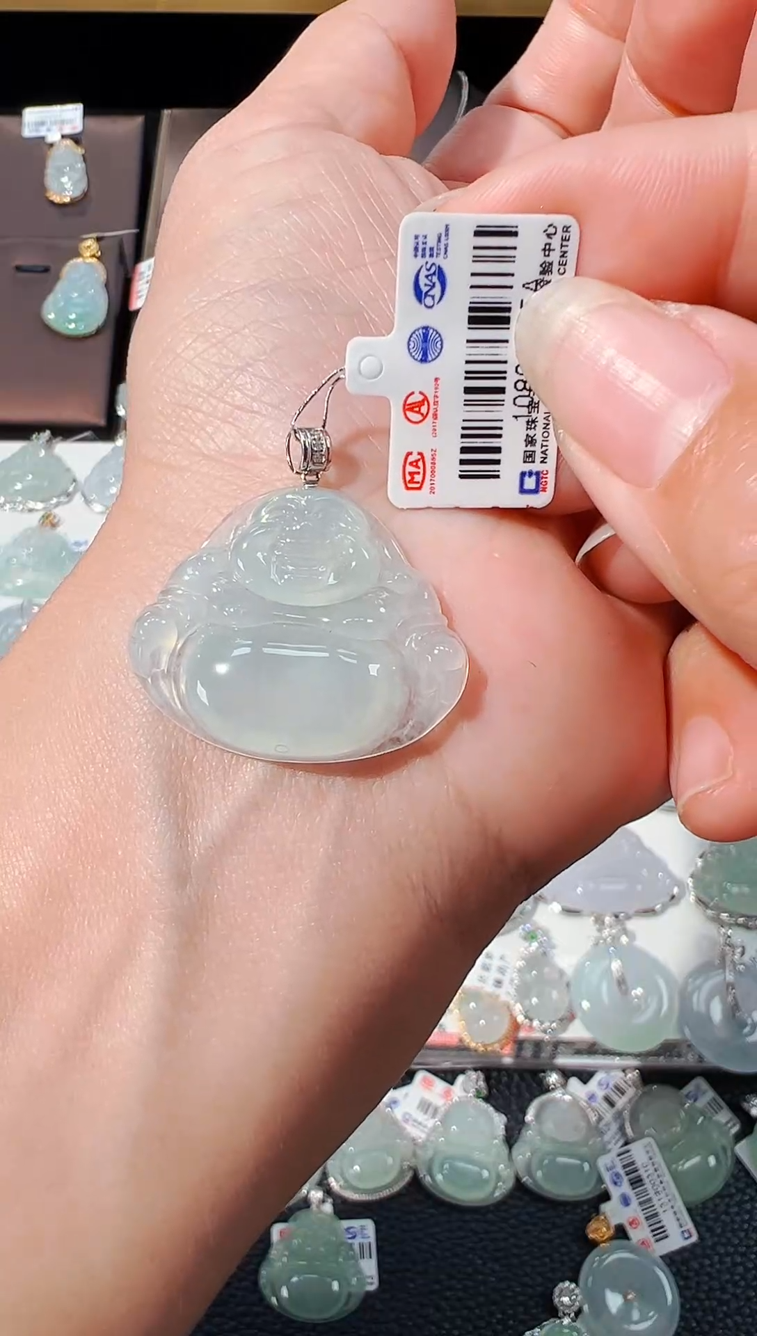 【闪购商品】翡翠吊坠(不含链)18K金镶嵌佛公吊坠65A