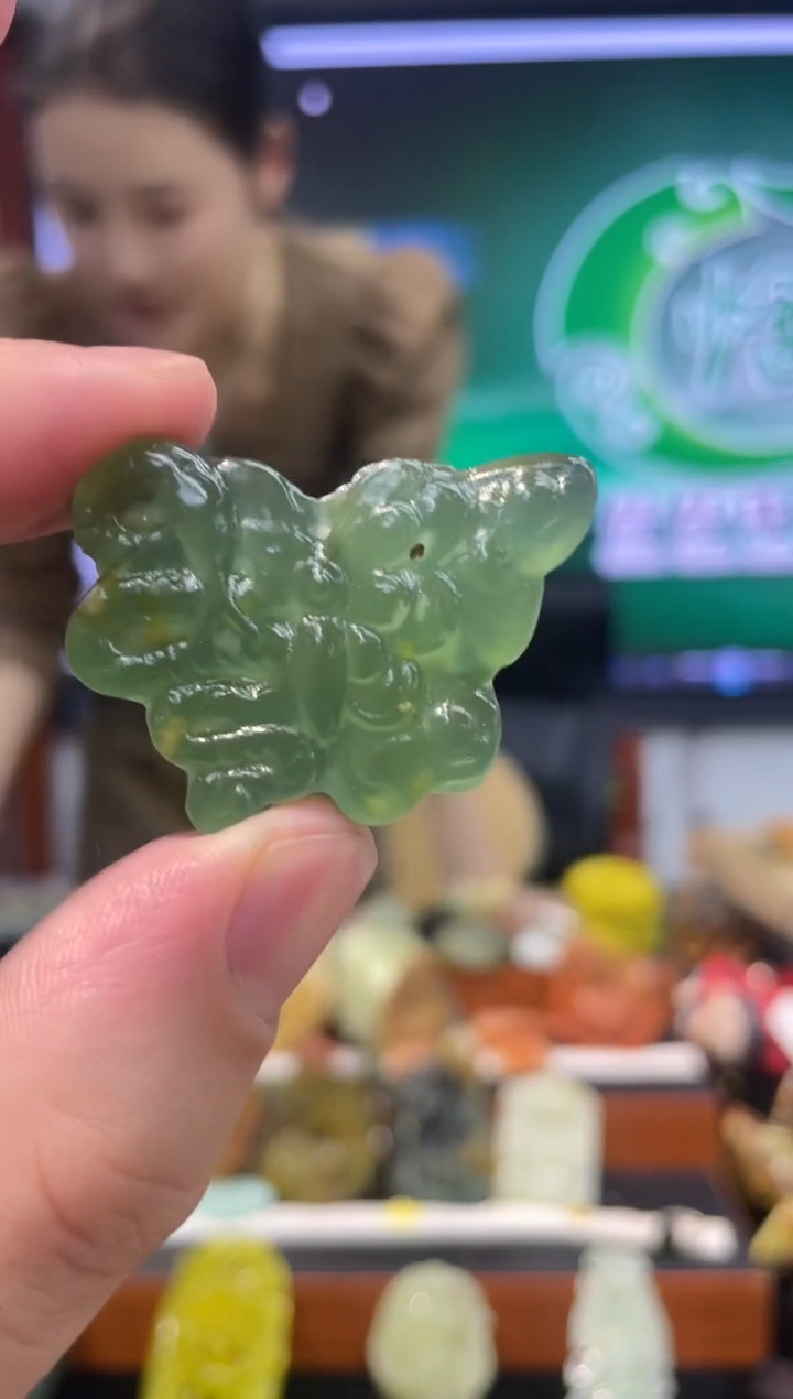 【闪购商品】岫玉吊坠未镶嵌·