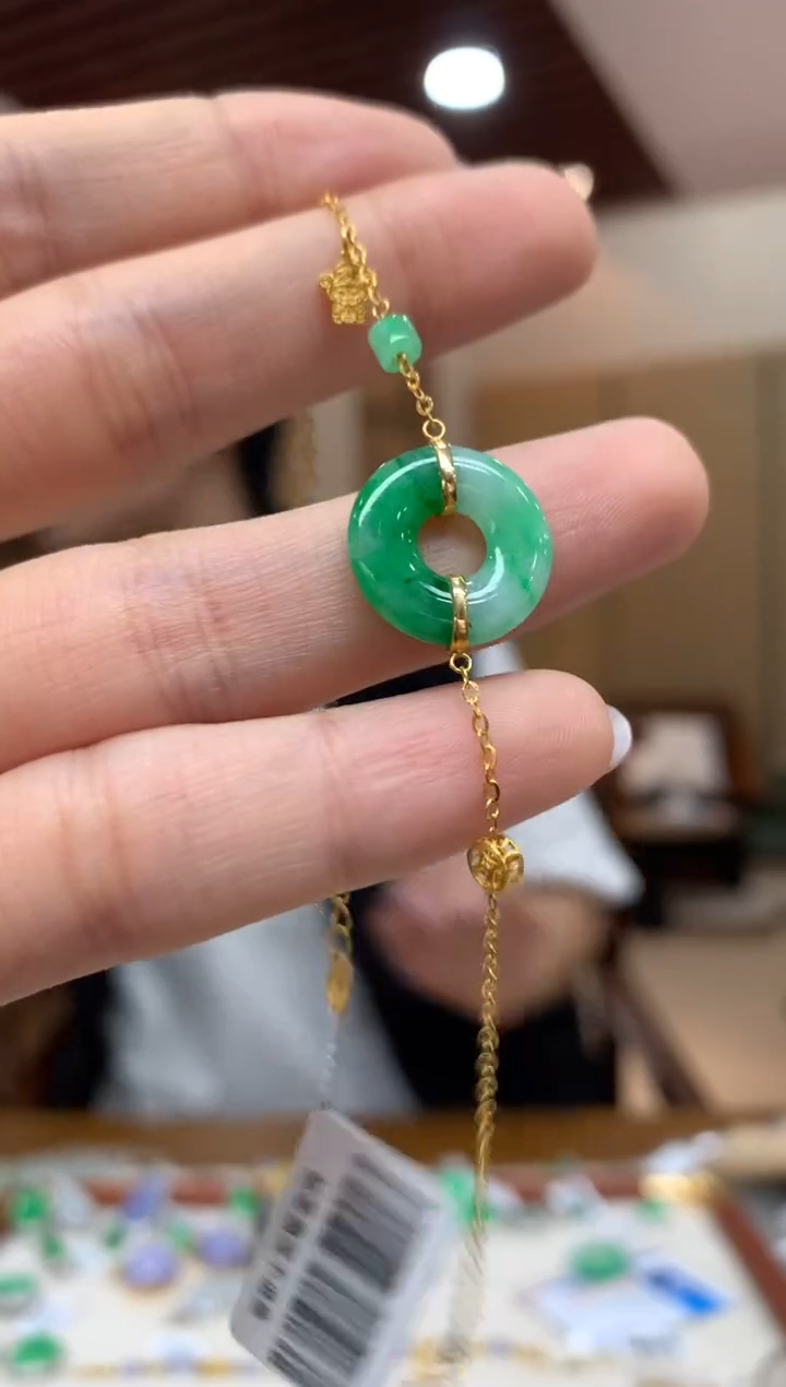 18K金镶嵌手链翡翠手链