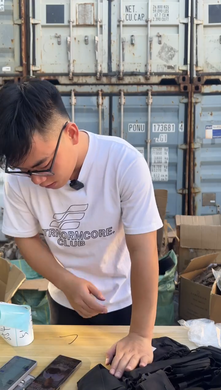 涤纶550涤纶尼龙我也不知道