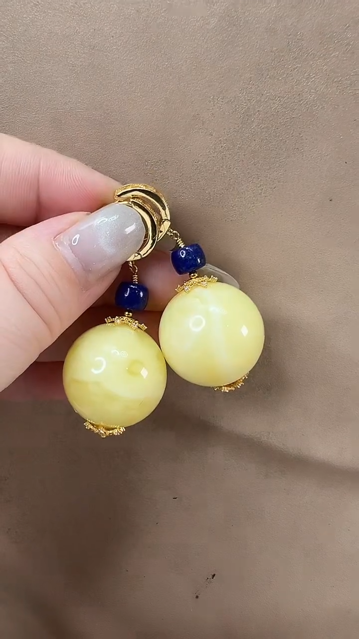 琥珀颈饰未镶嵌耳环