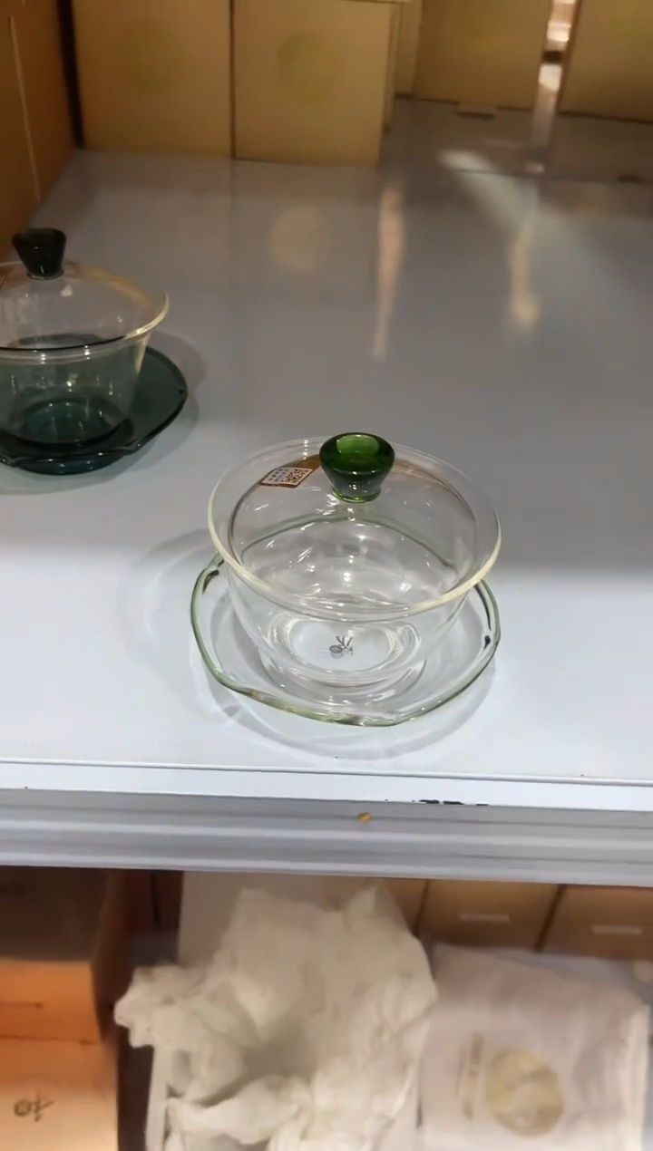 【闪购商品】沁莲盖碗湖绿色。。。