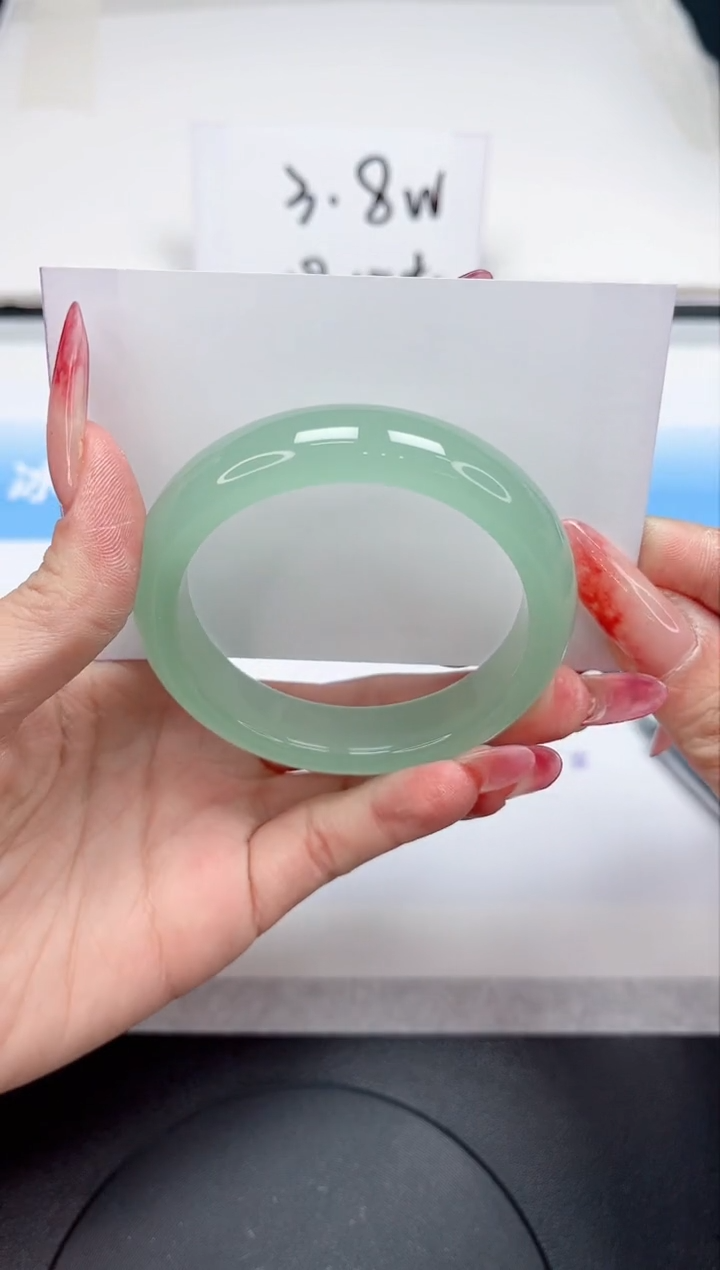 【闪购商品】石英质玉手镯未镶嵌185-54.1