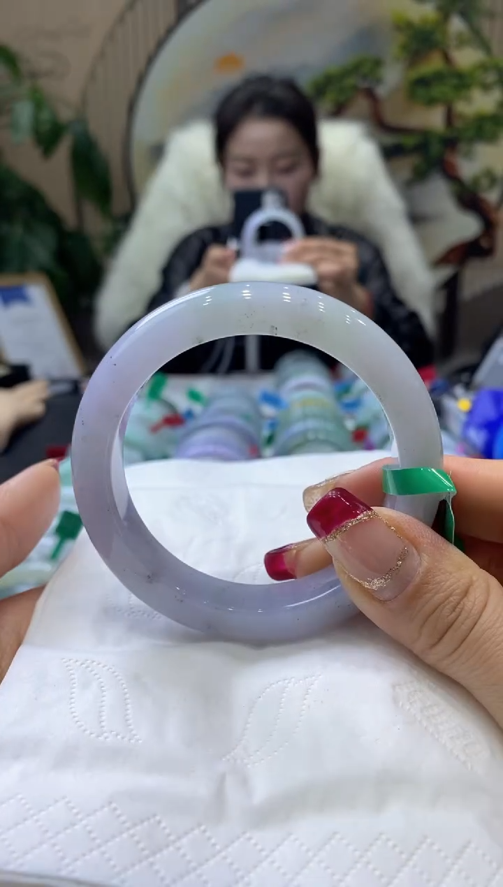 【闪购商品】翡翠手镯未镶嵌99913211