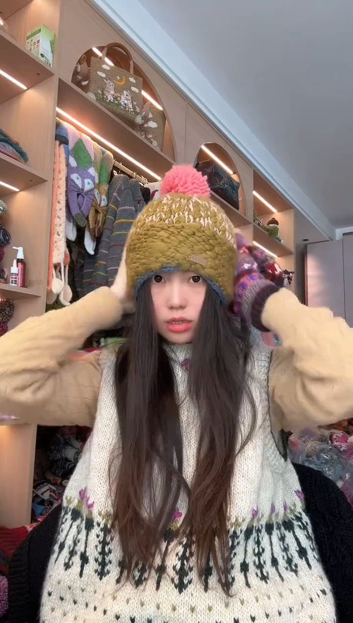 羊毛橄榄绿单球帽粗针