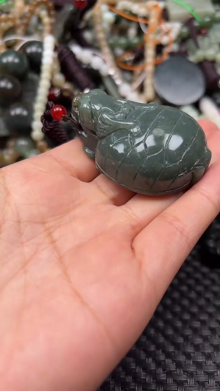 【闪购商品】和田玉颈饰未镶嵌1