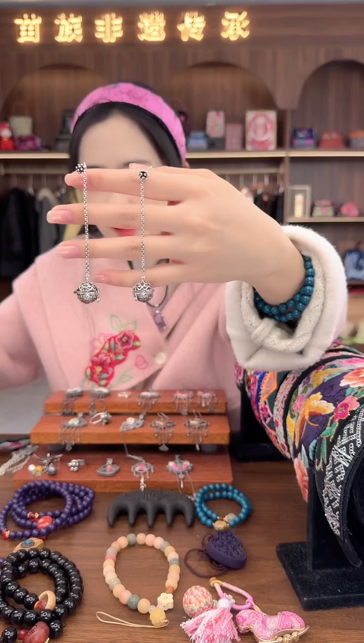 刺绣扶光苗绣传承18