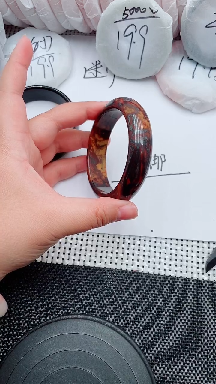 未镶嵌手镯石英质玉145-60-61