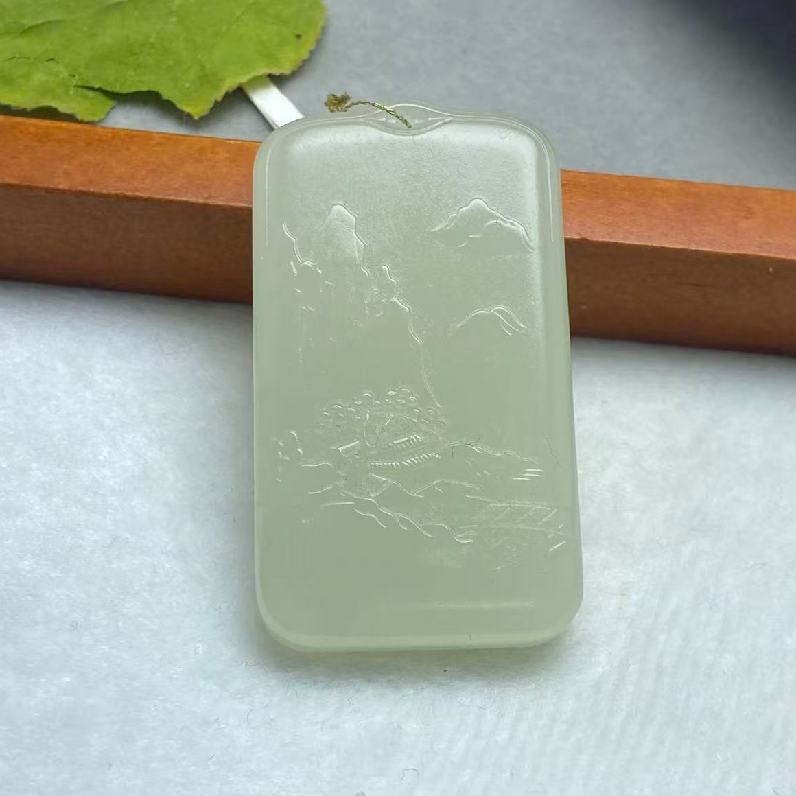 山水牌白玉玉佩D010