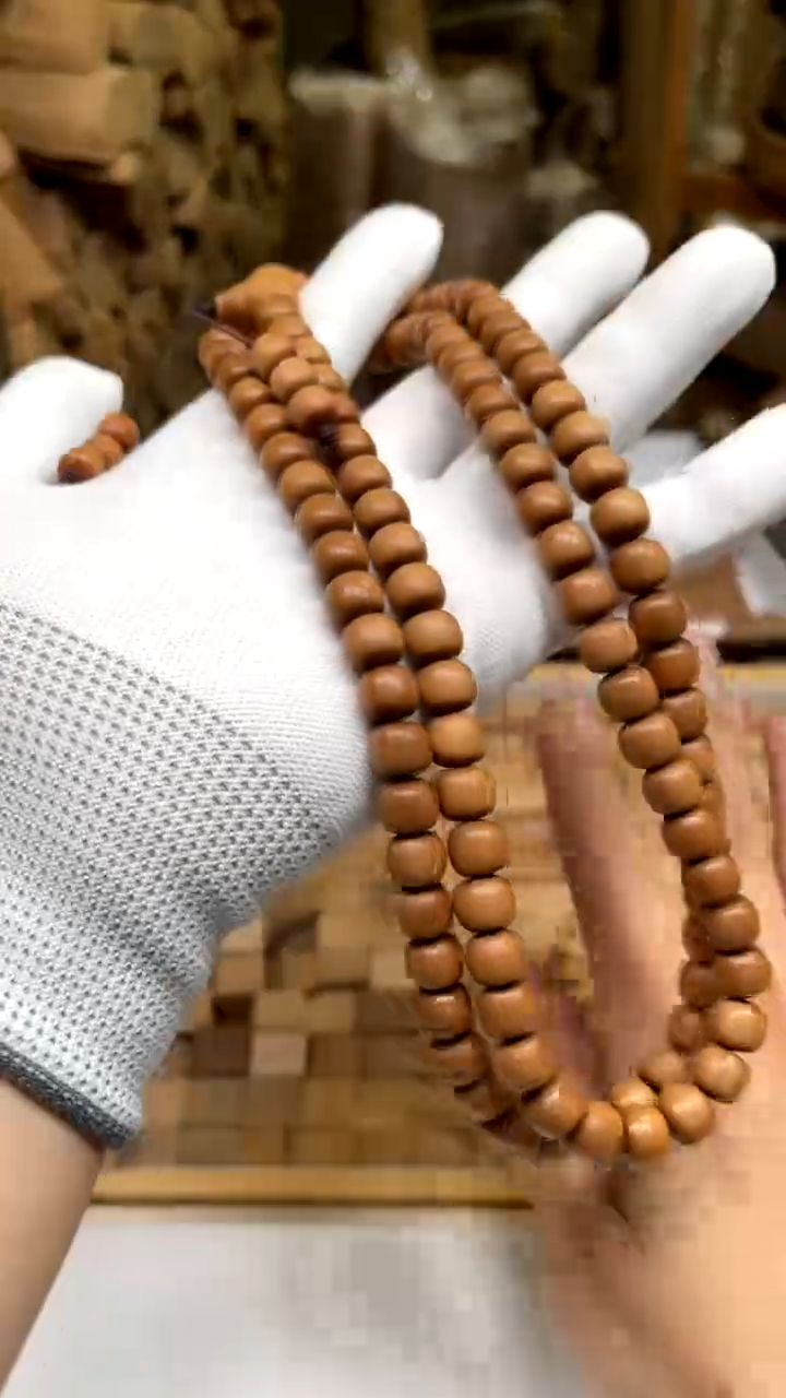 【闪购商品】檀香木其他四剖料8x9/108颗