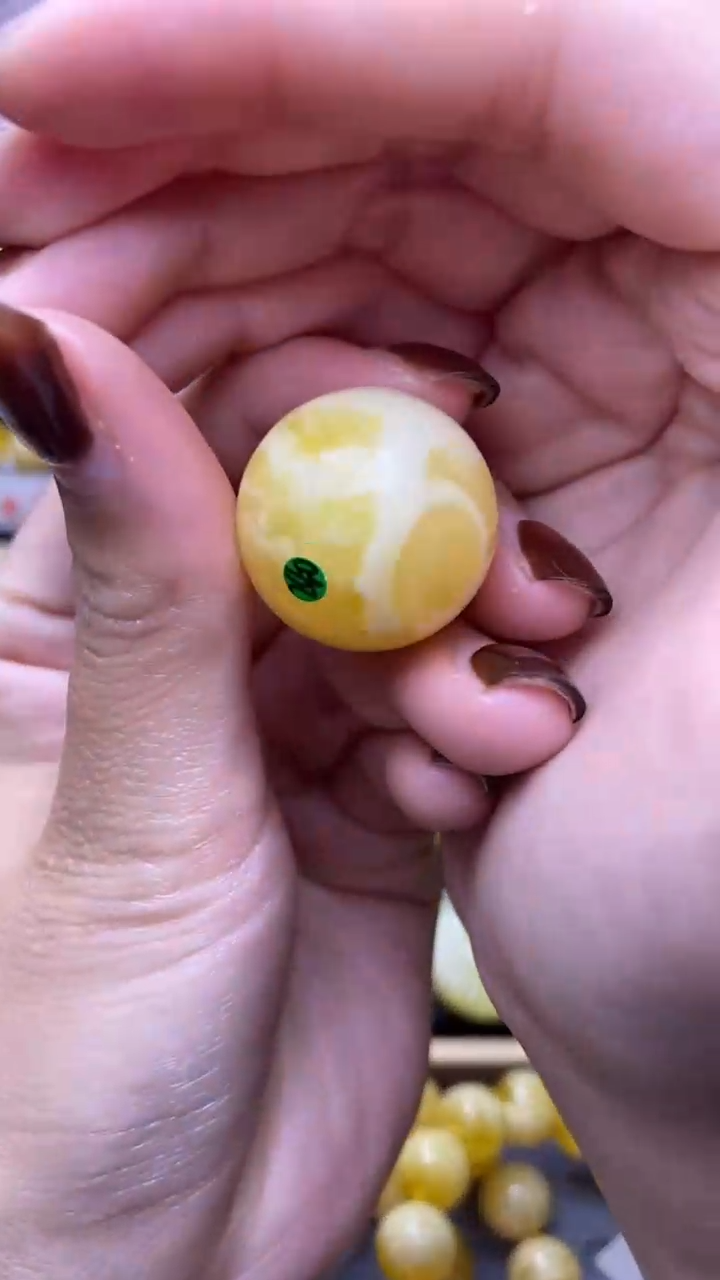 【闪购商品】琥珀裸石未镶嵌蜜蜡.50