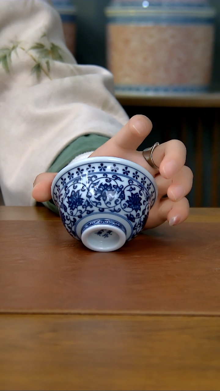 【闪购商品】缠枝莲小压手（8朵花）