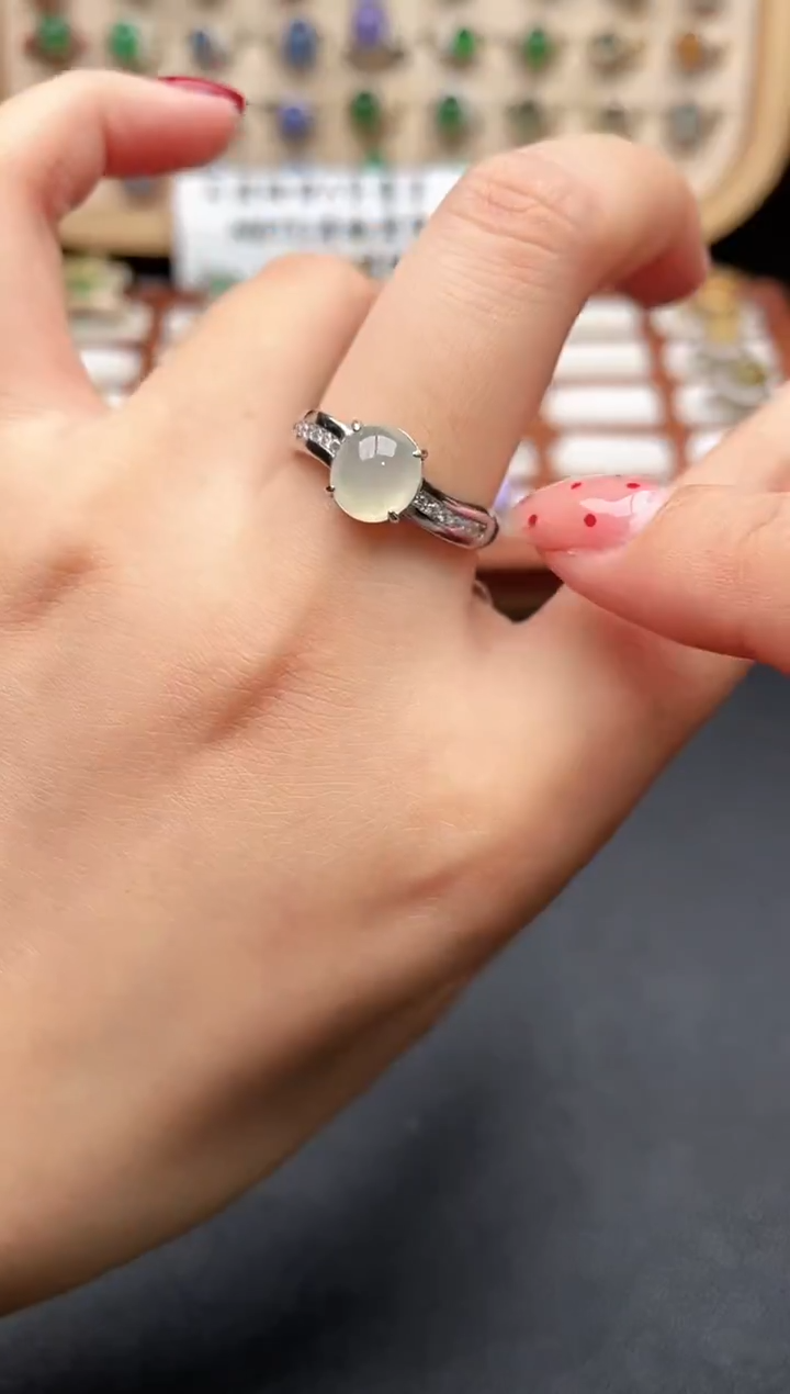 银S925镶嵌戒指翡翠一物一证一礼盒