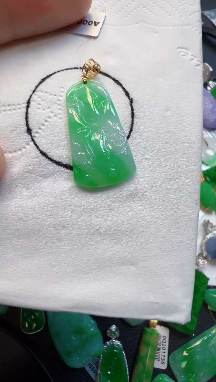 【闪购商品】定制翡翠18K金镶嵌520元