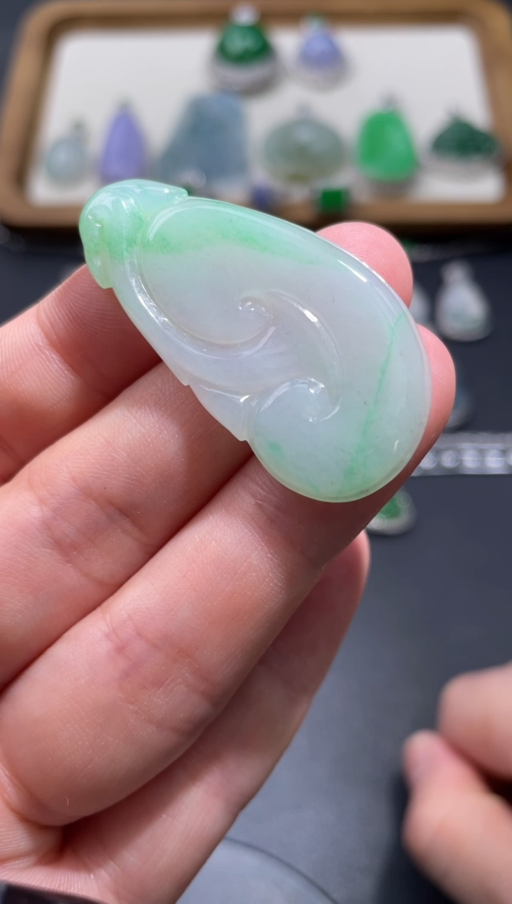 【闪购商品】翡翠颈饰未镶嵌14........