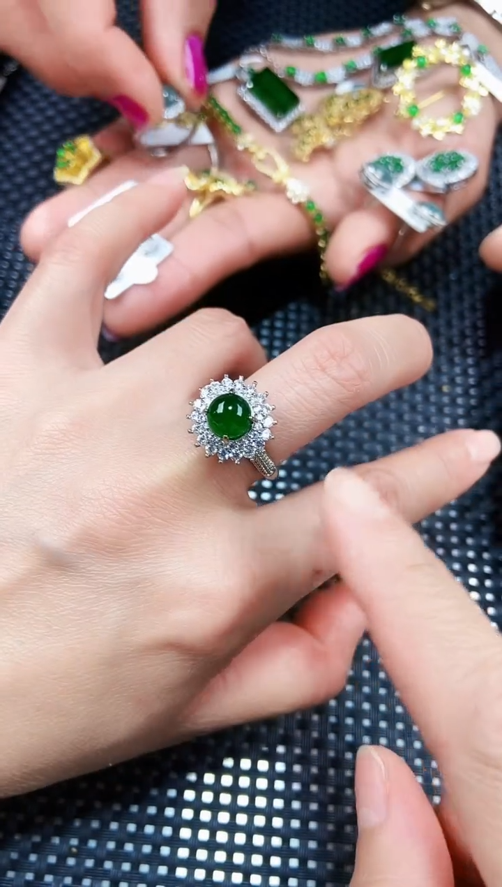 【闪购商品】翡翠戒指未镶嵌111111111