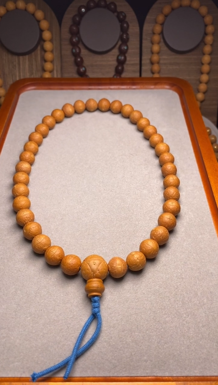 吊坠凤眼菩提12.5➕手持36颗