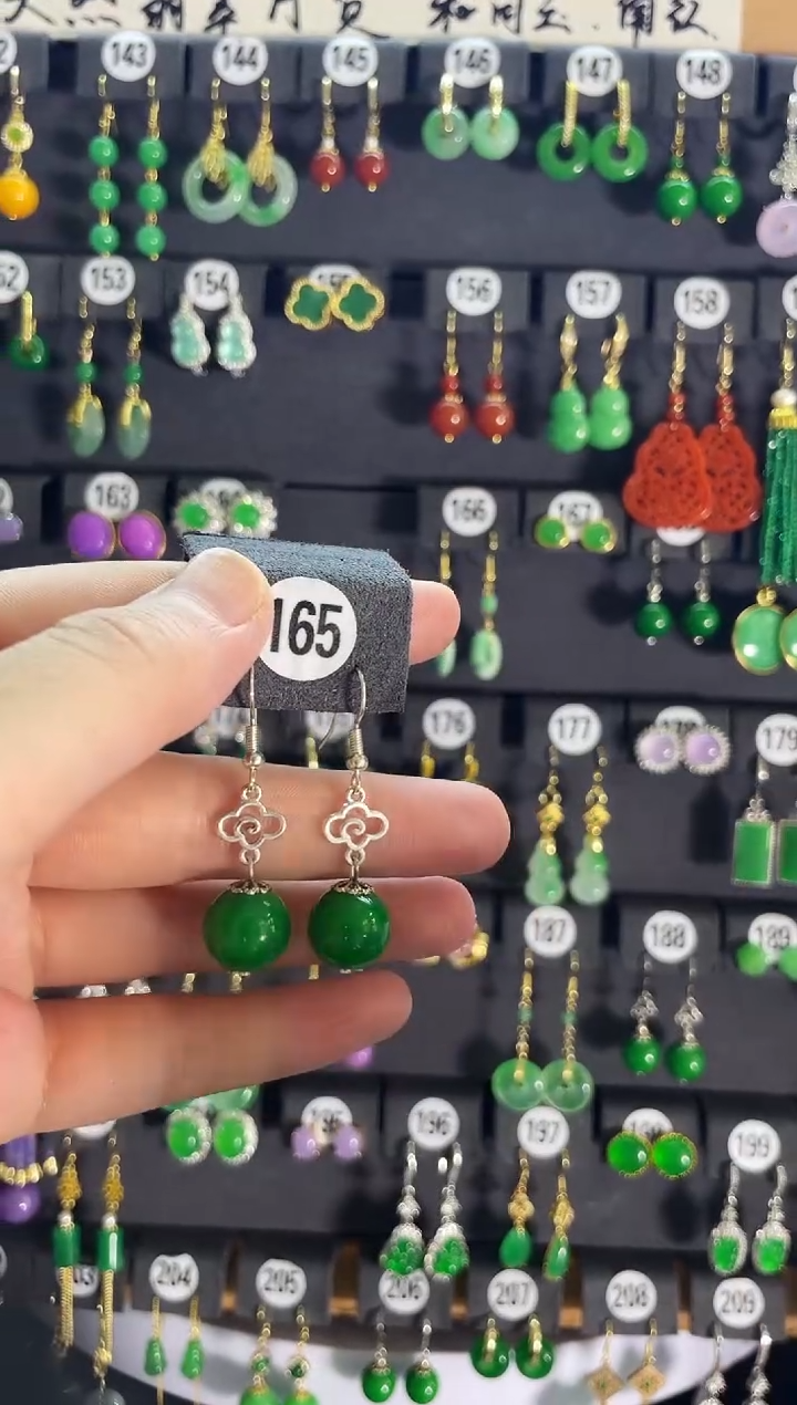 翡翠银S925镶嵌耳饰165....