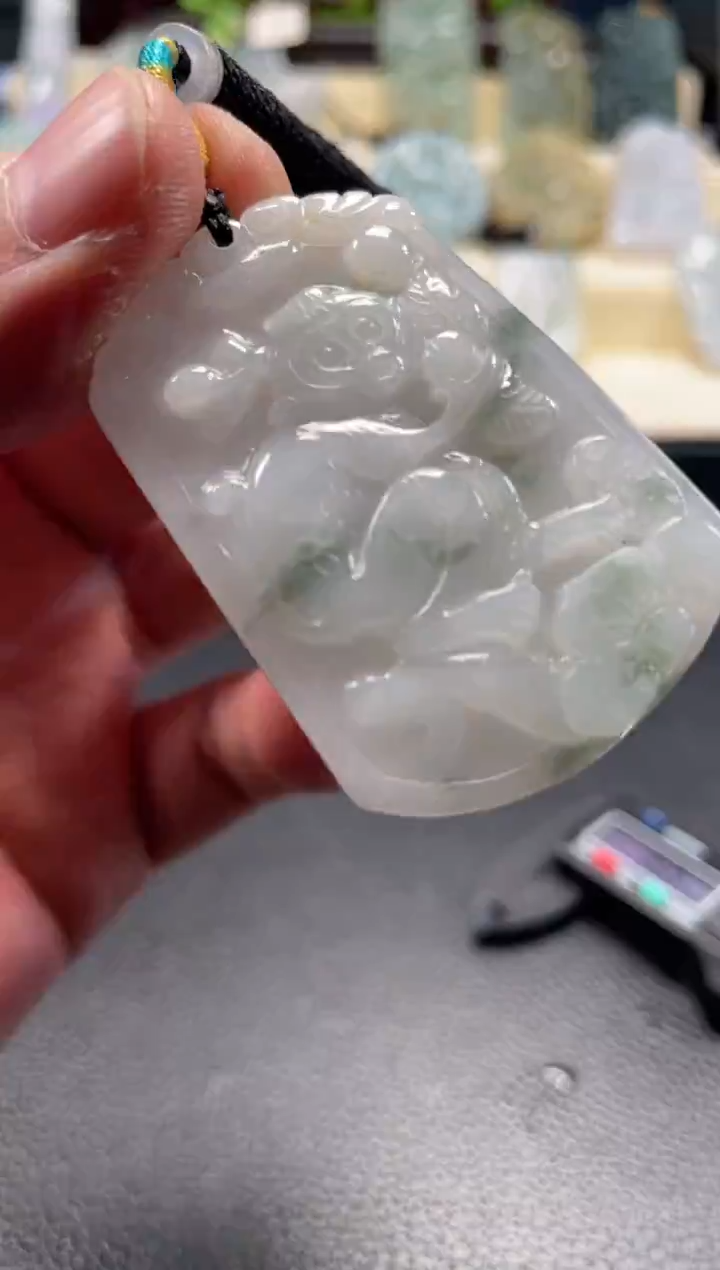 颈饰未镶嵌翡翠12/21/226