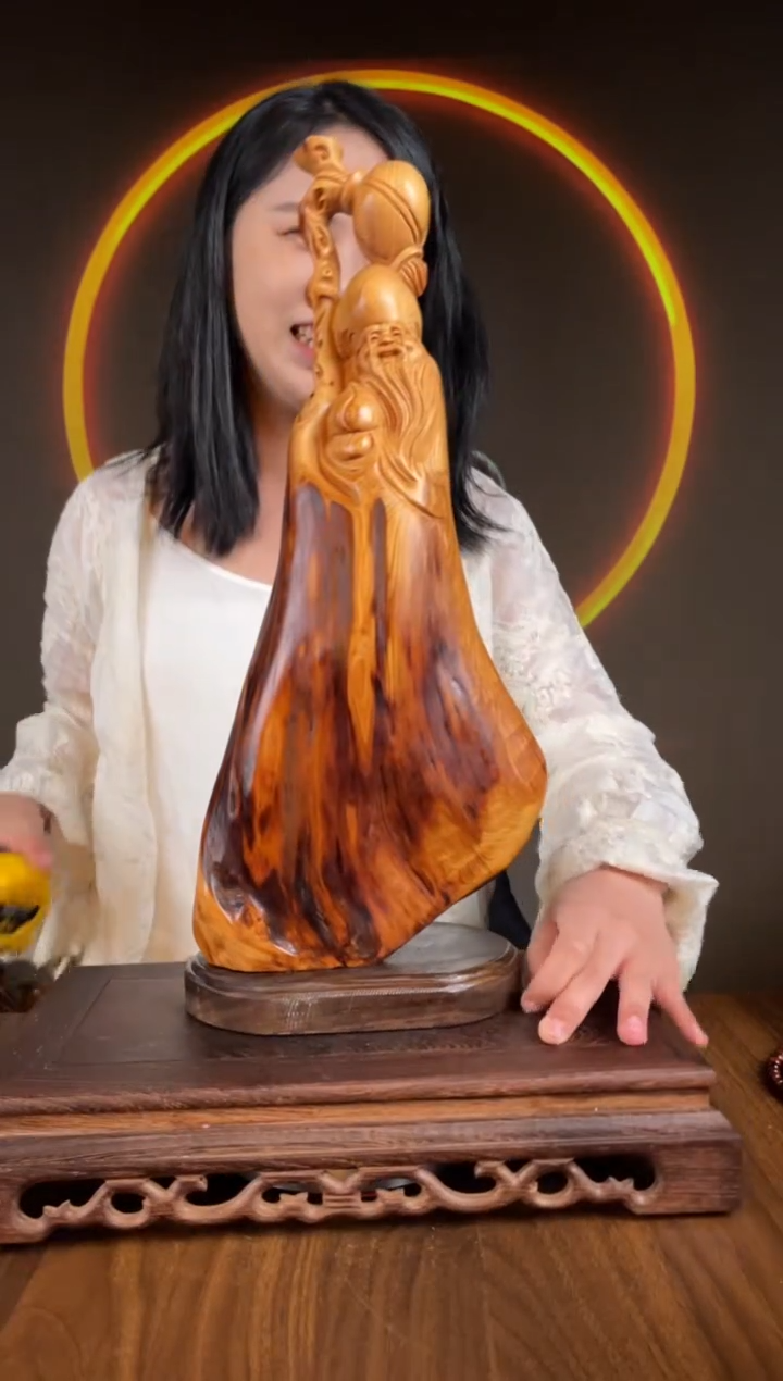 【闪购商品】柏木（崖柏）手工摆件,先抢先得!