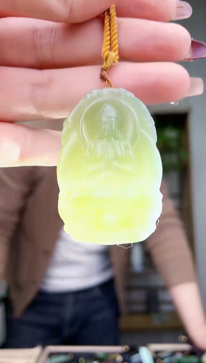 【闪购商品】和田玉挂件未镶嵌拍一发一，多样性发货