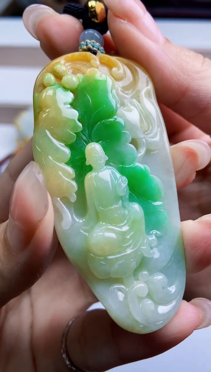 颈饰未镶嵌翡翠翡翠A货